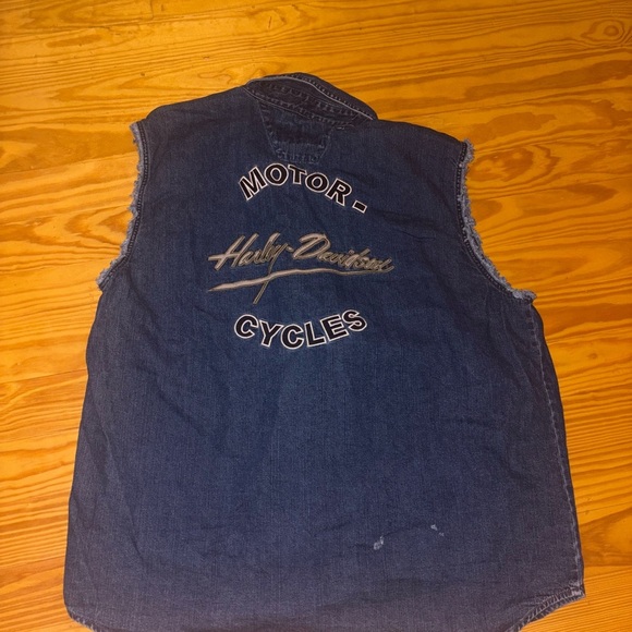 Harley-Davidson Blue Denim Top with Embroidered Logo - Picture 3 of 6